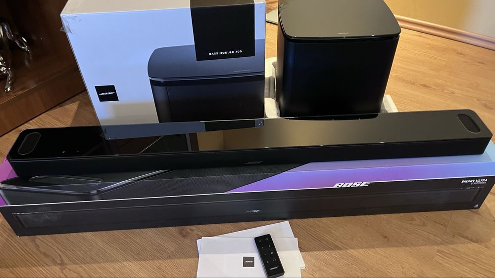 Bose Soundbar SMART ULTRA & Bose BassModule 700