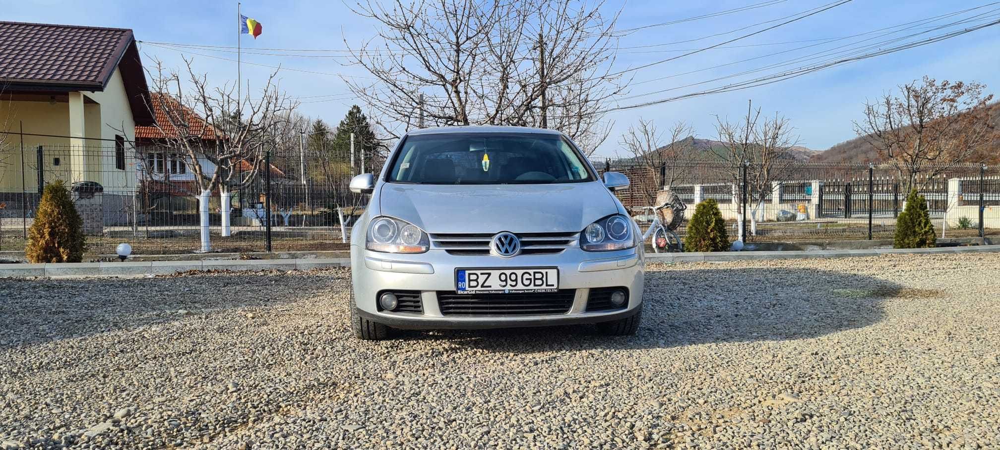 Volkswagen Golf V - 1.6fsi