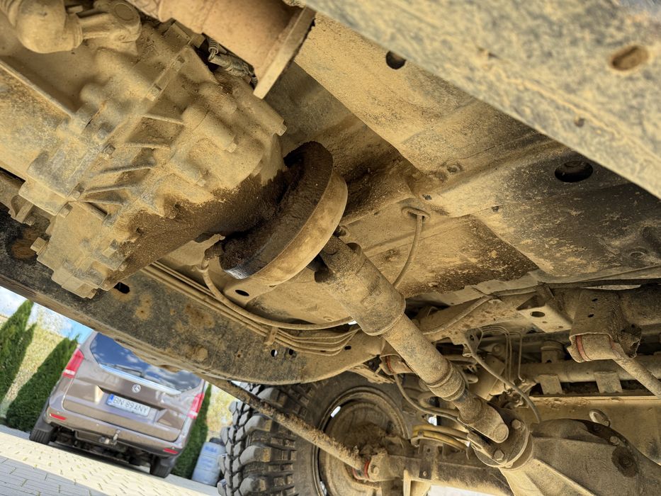 Nissan Patrol y60 90 anvelope off road