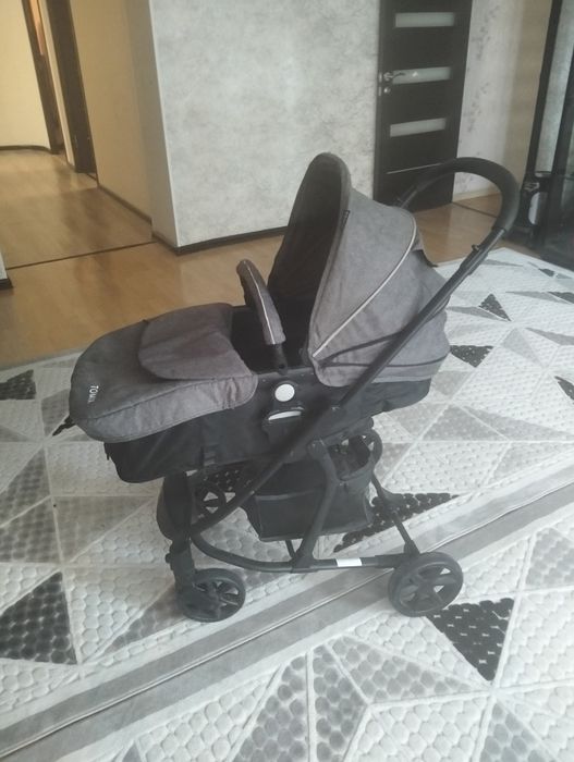 Продам коляску б/у