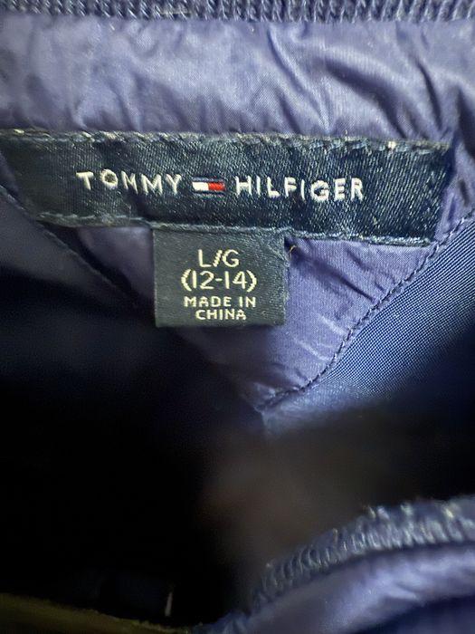 Тommy Hilfiger младежко пухено яке 12-14г.
