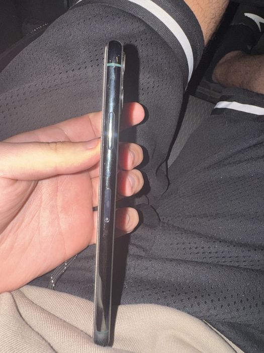Iphone 11 pro max green