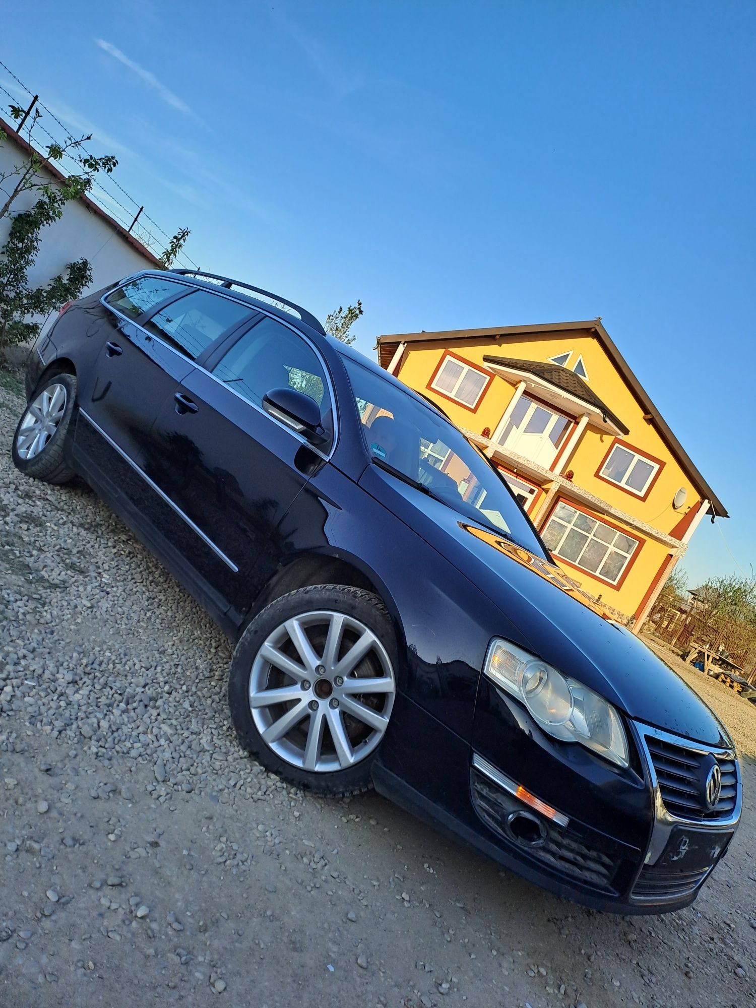 Dezmembrez  vw Passat B6 An 2010 2.0 CBBB  170 cp
Motorul se