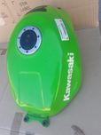 Резервоари за мотоциклети  Втора употреба(Honda,Yamaha,Kawasaki,Suzuki