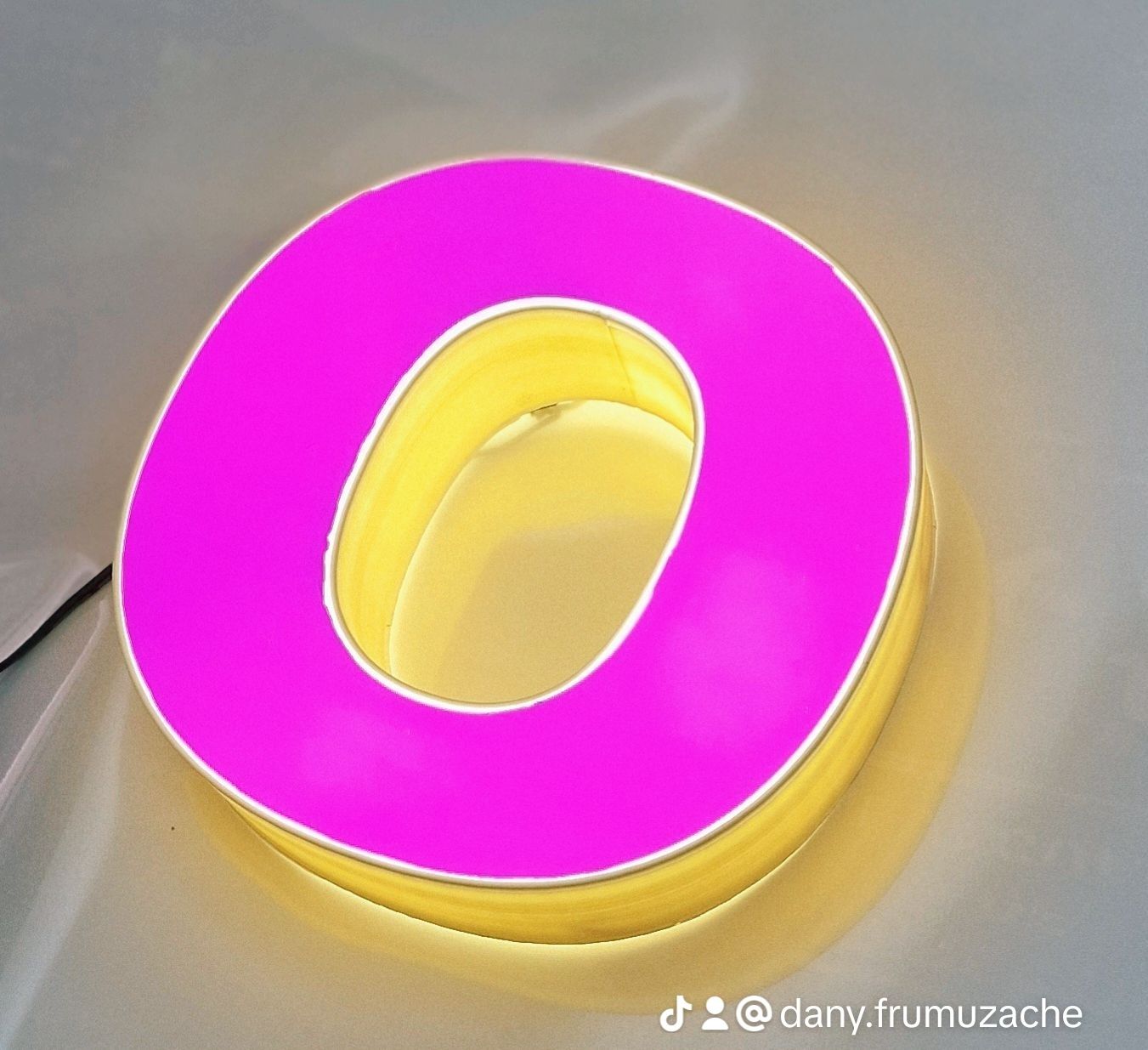 3D Reclame Volumetrice LED