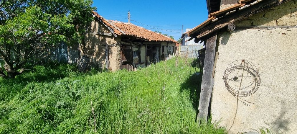 Имот в село Голям Чардак , Пловдивско