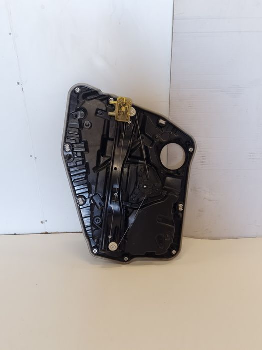 Macara dreapta spate BMW X3 G01 / cod-7487602 / an-2017-2023 OEM