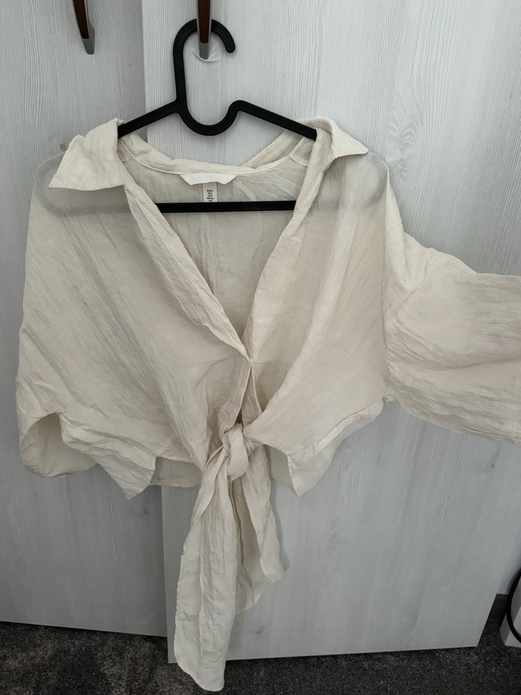 Дамски сатенен топ H&M