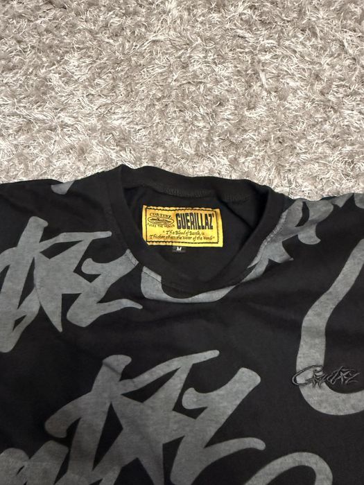 Тениска Corteiz.