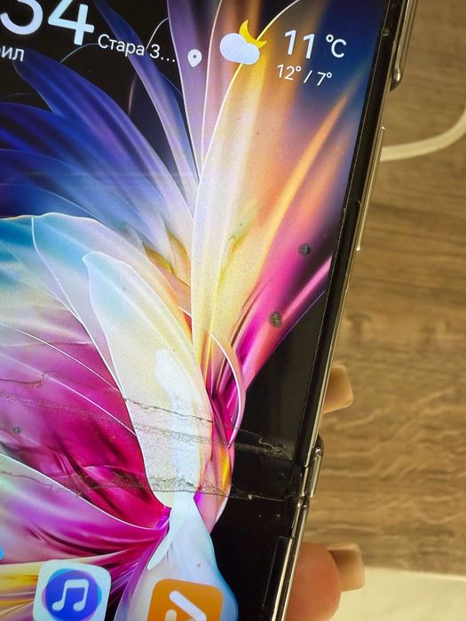 HUAWEI P50 Pocket за ремонт или части