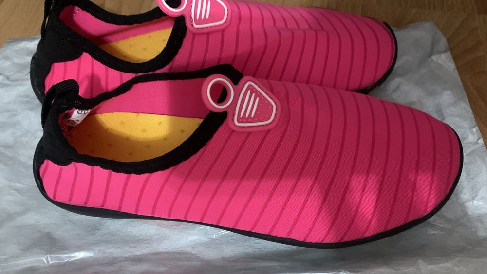 Гидробувь, аквашузы