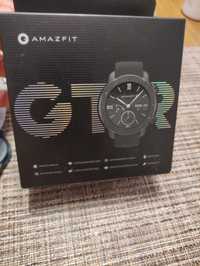 Смарт часовник Amazfit GTR 42 mm