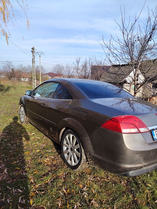 Vând Ford focus mk2 cabrio