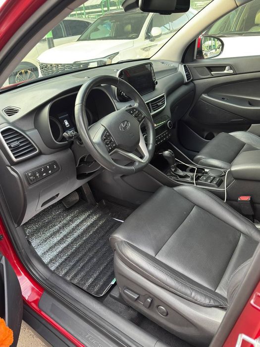 Hyundai Tucson Full