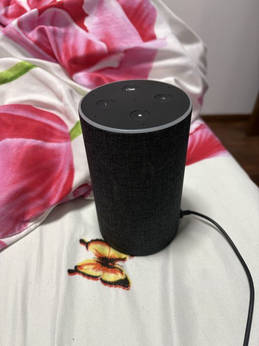 Boxa Alexa abia folosita