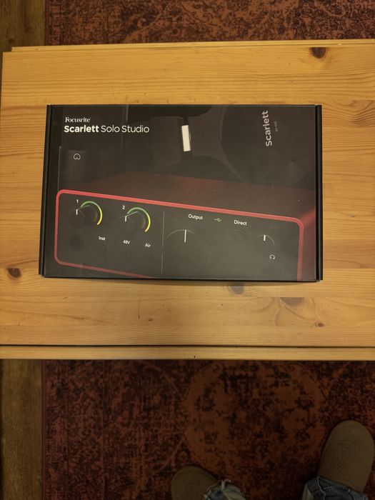 Set studio Focusrite Scarlet 4i4 complet