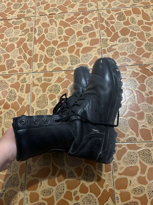 Кара және сары берцы