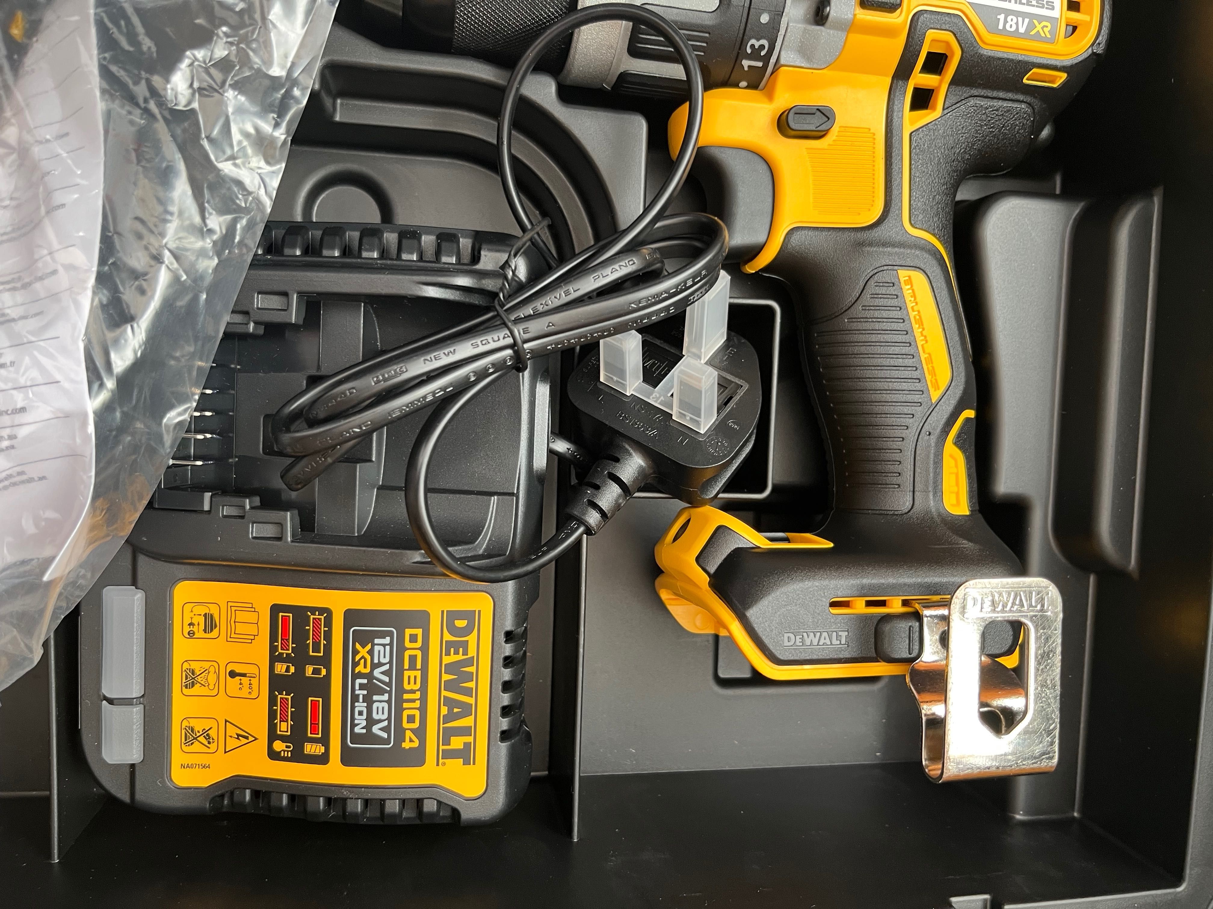 Dewalt 18V DCF887 DCD796 комплект чисто нови