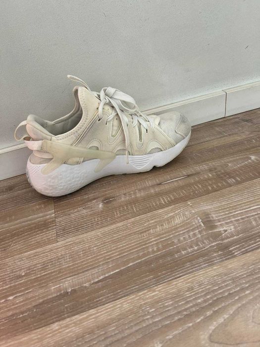 Женски обувки Nike Air Huarache Craft