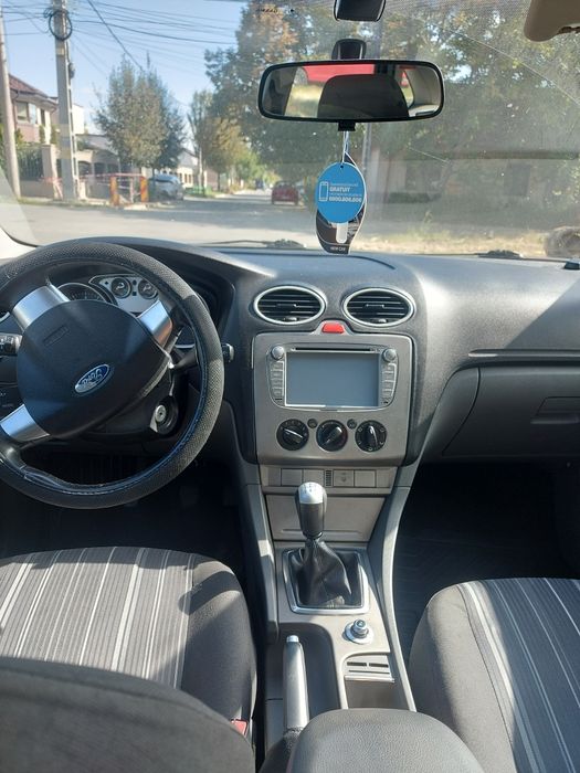 Vând Ford Focus 2008