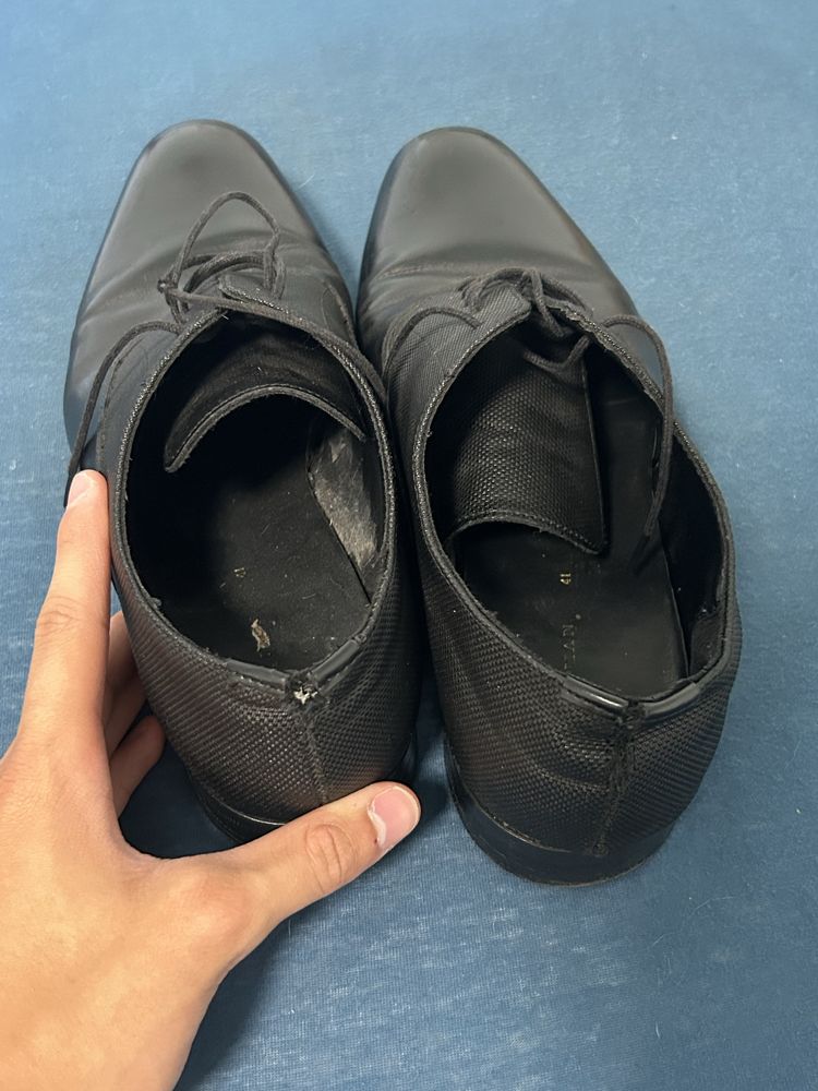 Pantofi Eleganți Zara Man din Piele Neagră