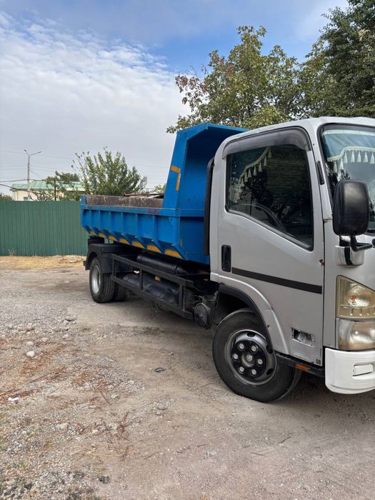 Isuzu 2008 самасвал