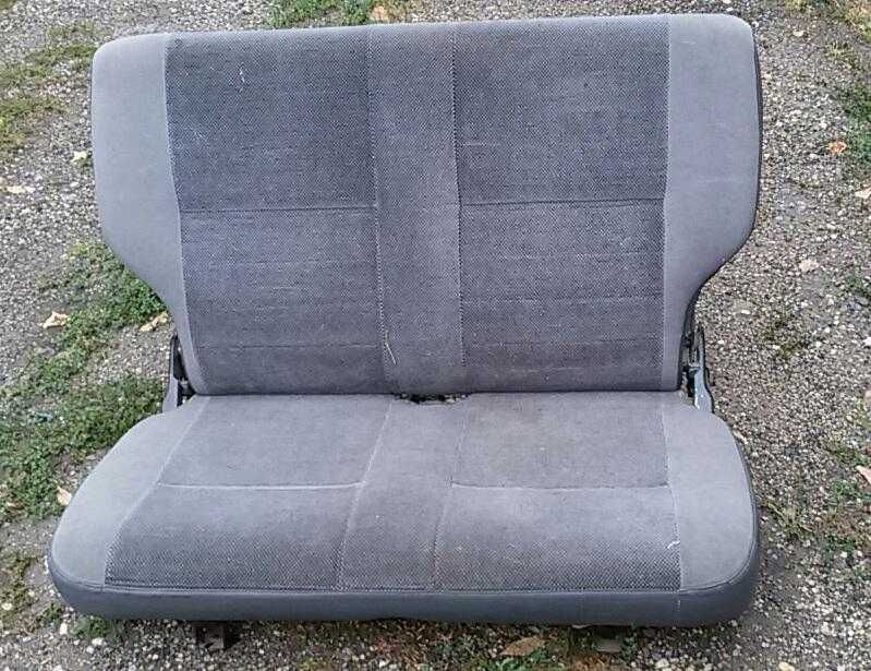 Части за ДАЙХАТСУ - кормилна кутия, бутала ,теглич, седалка ..