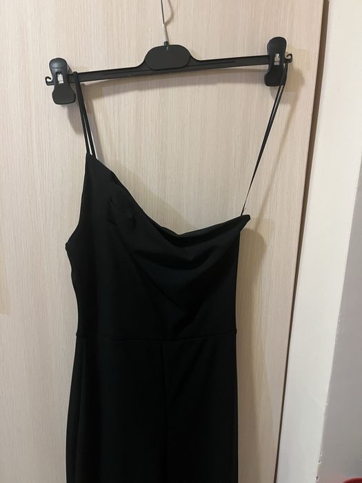 Гащеризон с голо рамо