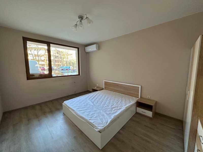 Дава се под наем Двустаен апартамент в София, Карпузица - 60 кв.м за 561 € - Снимка #3