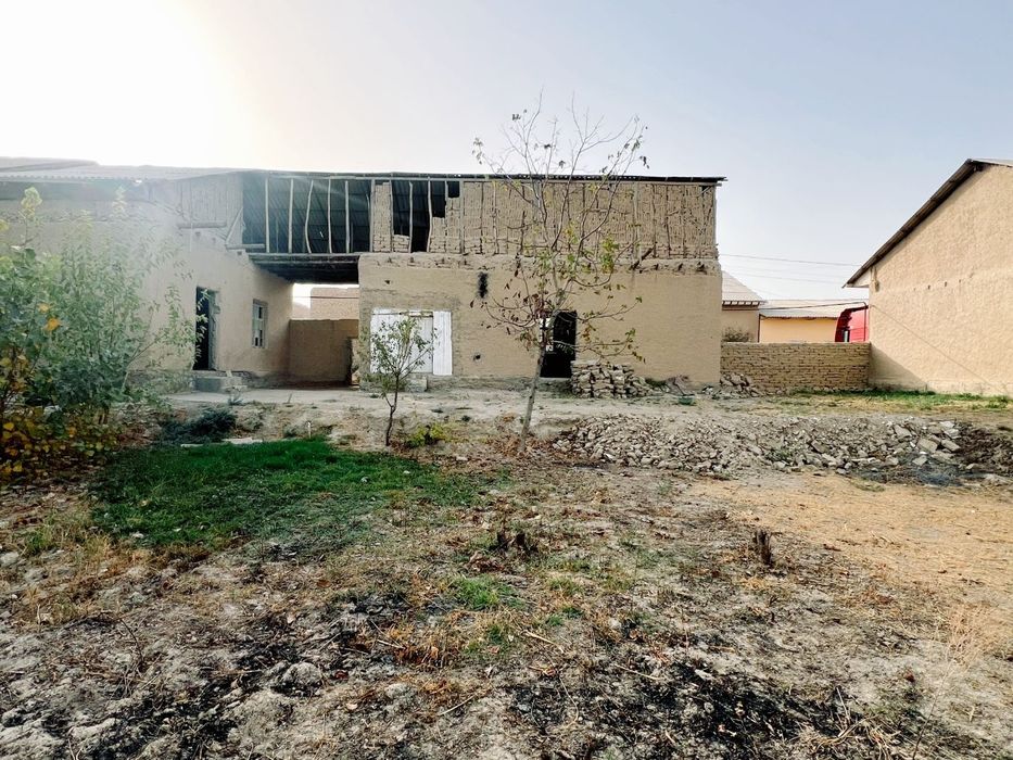 Ер участка сотилади