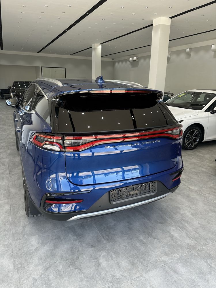 Byd Tang 2 ta motor 4.4 sek