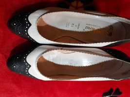 Pantofi dama piele naturala, alb cu negru, Gabor, marimea 6 1/2 H (39)