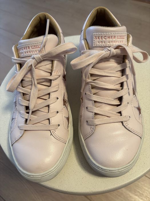 Vand adidasi sckechers piele