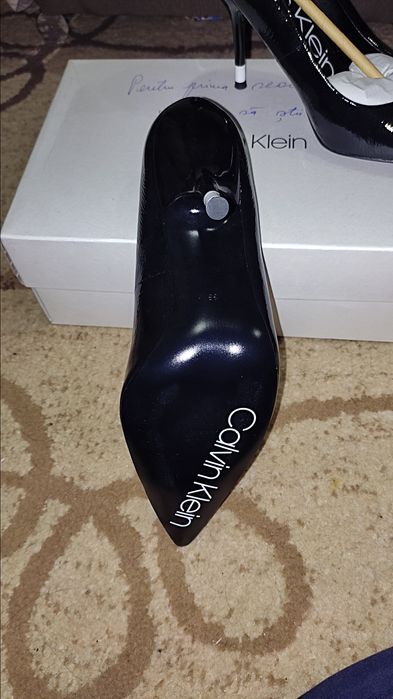 pantofi stiletto cu toc calvin klein