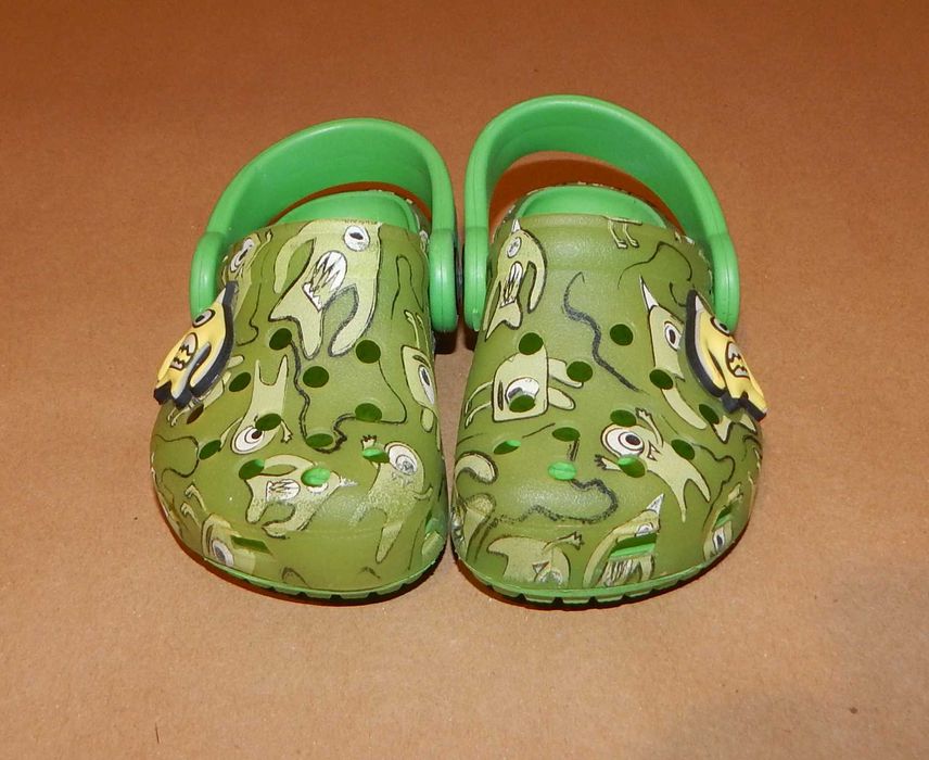 Papuci Crocs, de copii, stare foarte buna, numarul 4-5