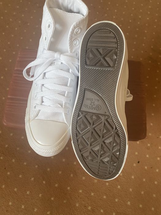 Traineri Converse, noi, masira 39,5