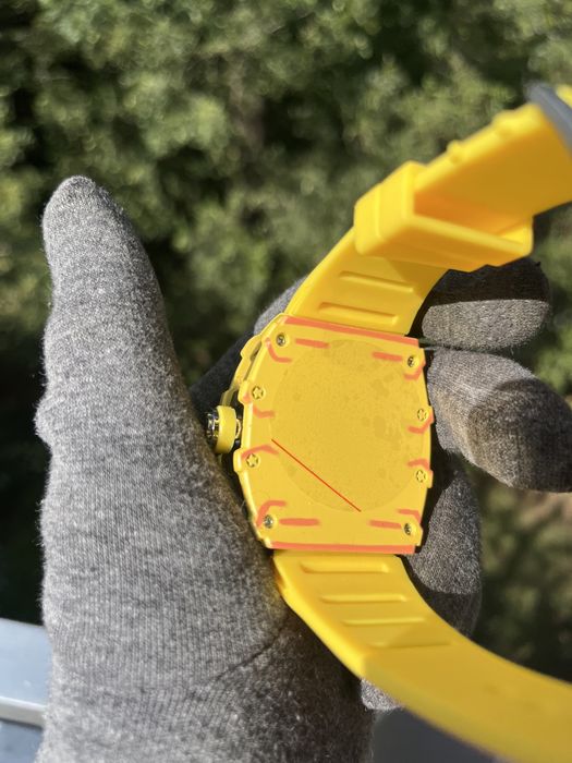 Жълт Richard Mille