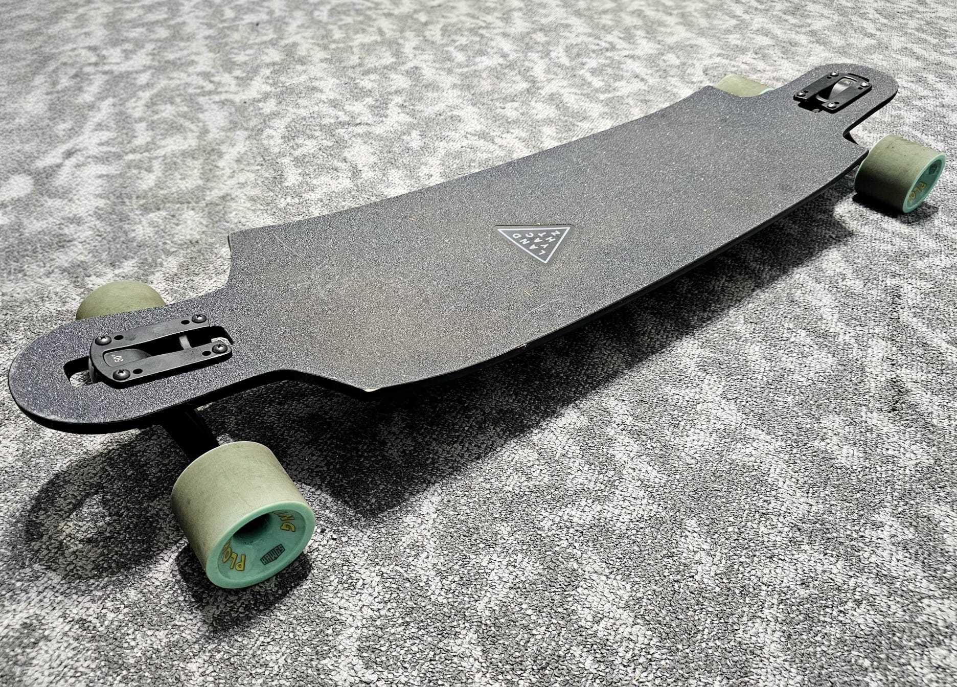 Longboard Landyachtz Drop Cat 38