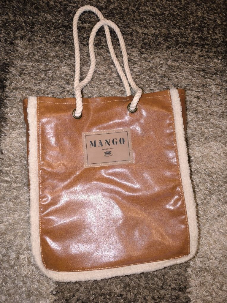 Mango дамска чанта тип торба кожена
