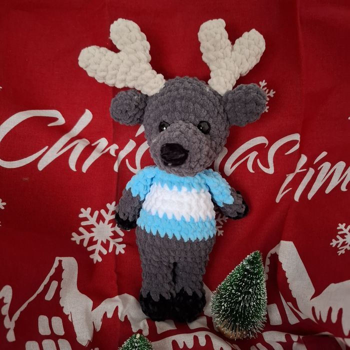 Pluș crosetat manual