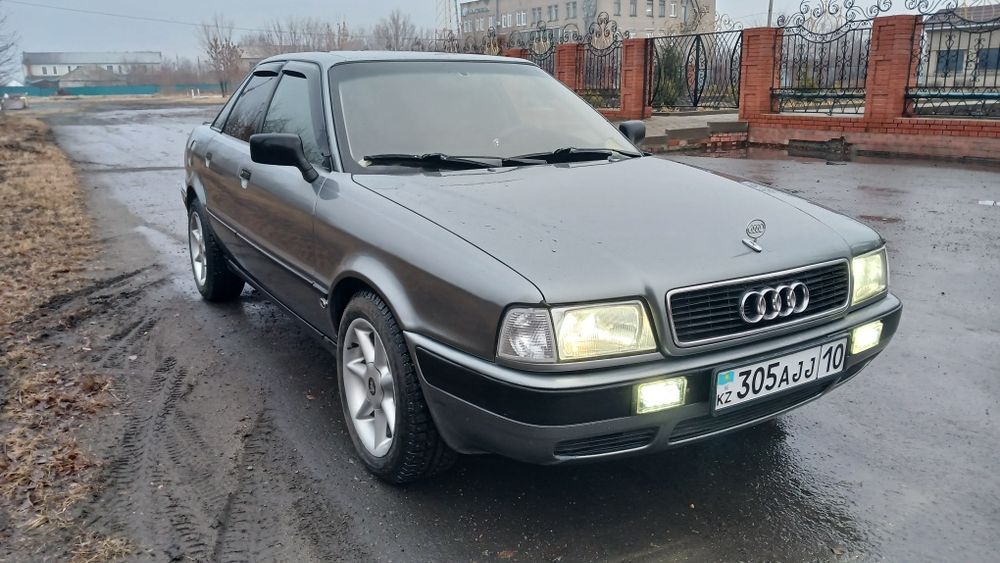 Продам живую ауди 80 б4