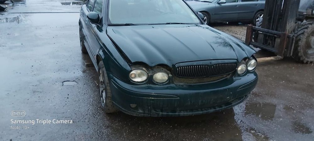 Dezmembrez Jaguar X-Type 2.5 benzina 4x4 an 2002 cod motor XB