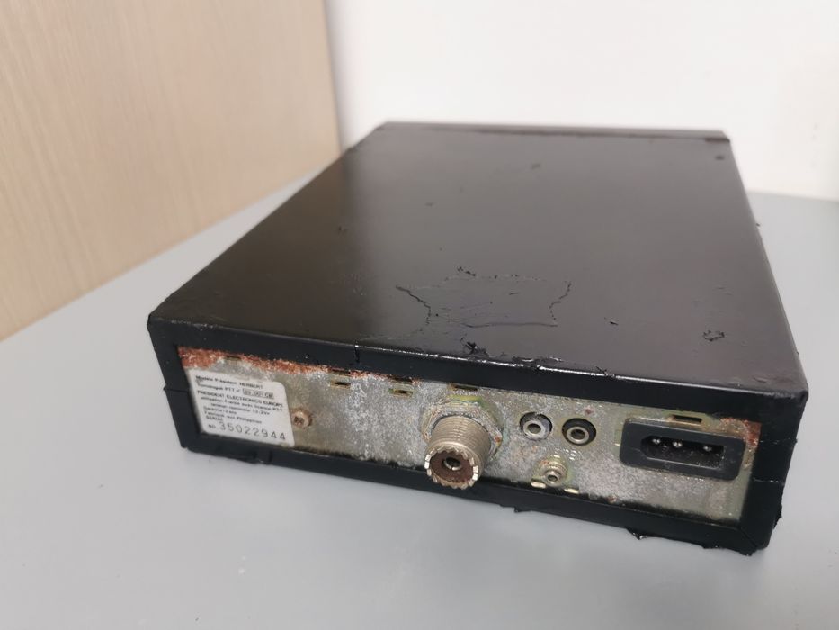 Stație CB President Herbert - DEFECTA