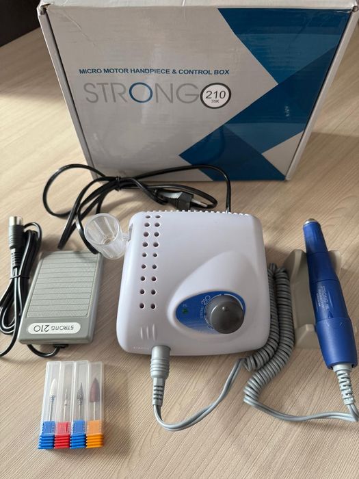 Аппарат для маникюра и педикюра в подарок полный комплект для мастера