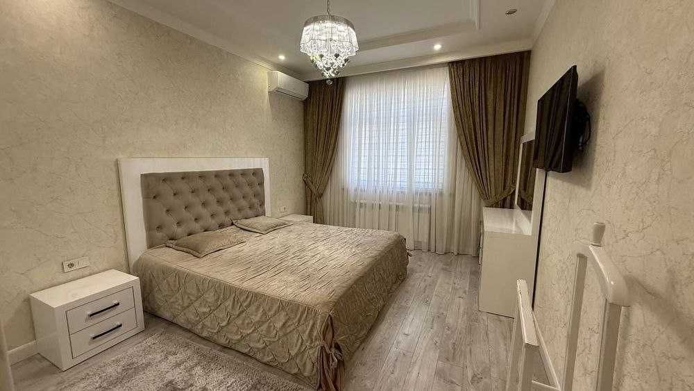 СРОЧНОЕ Сдаётся Авто Рынок махала Мададкор 3/2/8 р-н Сергелий-5А! 136