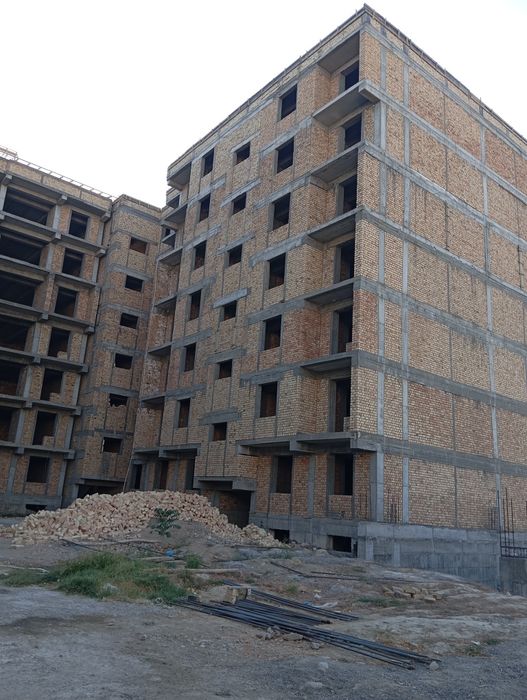 Квартира навстройка сотилади