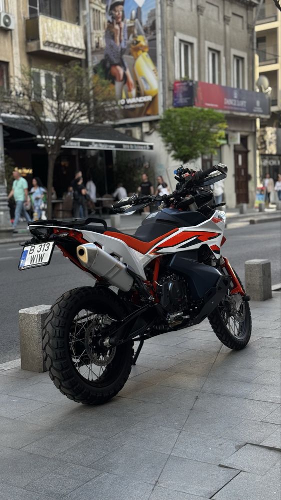 KTM 890 Adventure R