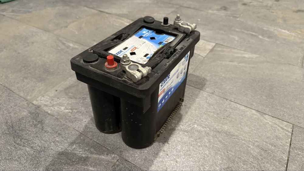 Аккумулятор Exide 50Ah 800A Start-Stop AGM EM1000