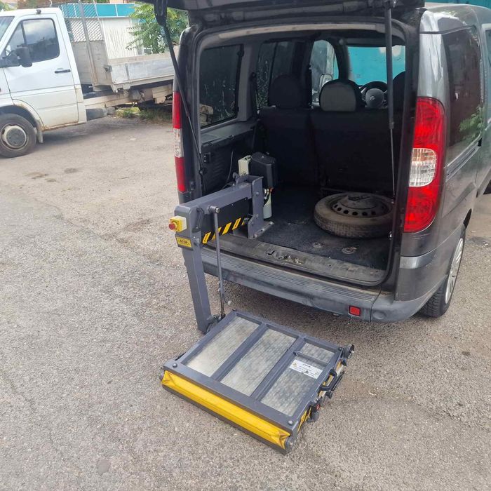 Рампа за инвалидна количка