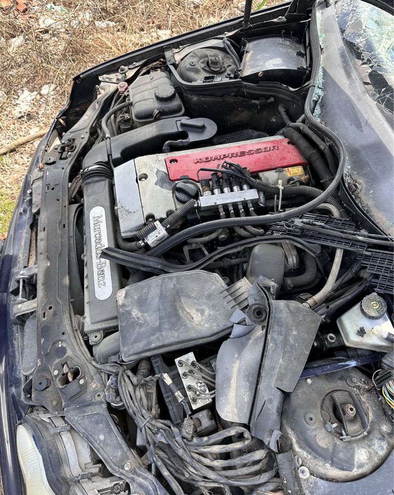 На части Mercedes C200 w203 kompressor газов инж наличен
